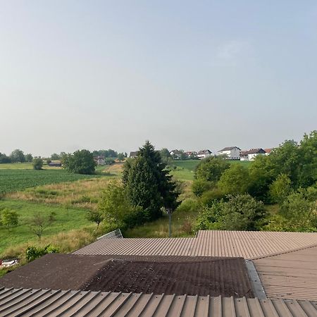 Vila Milka - Balkon - Besplatan Parking - Samostalna Prijava Karlovac Eksteriør bilde